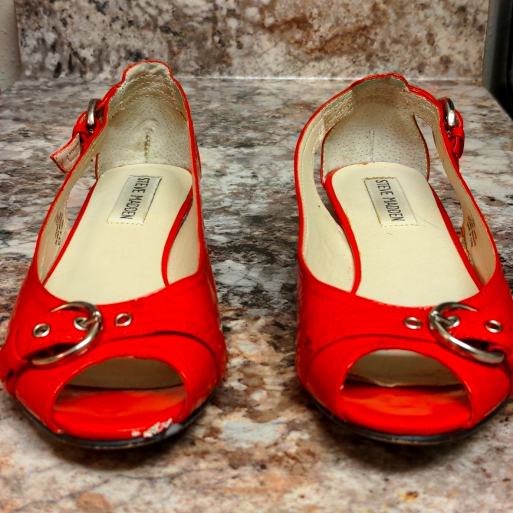 Red Steve Madden Peep Toe Flat